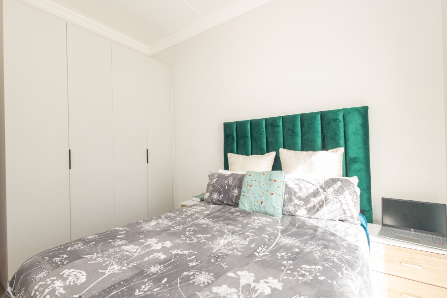 2 Bedroom Property for Sale in Brackenfell South Western Cape